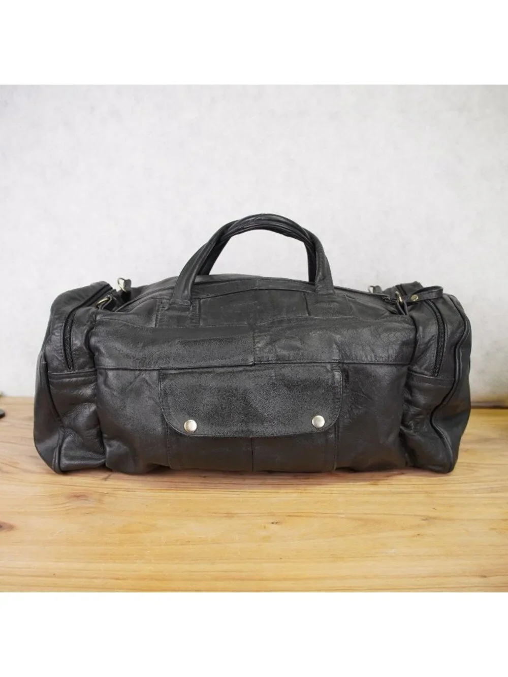 Vintage Genuine Leather Duffle Travling Bag Gym Y2K Black 23